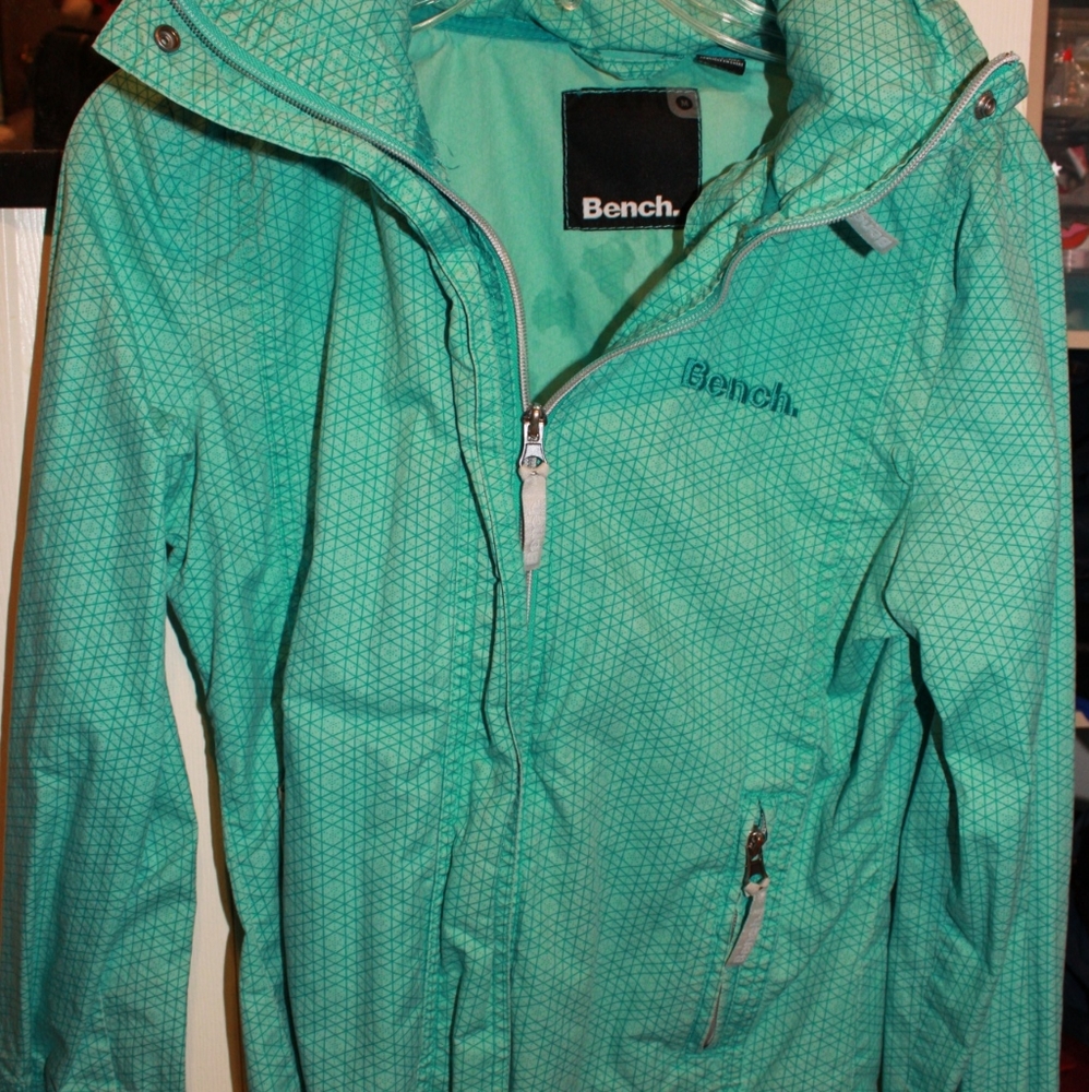 BENCH Jacket - Picture 2 of 4